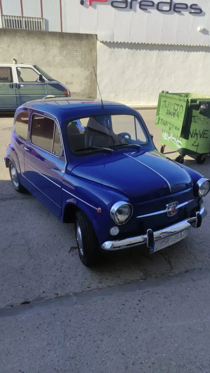 Coche en AutoWash Boxes, en Torrejón de Velasco